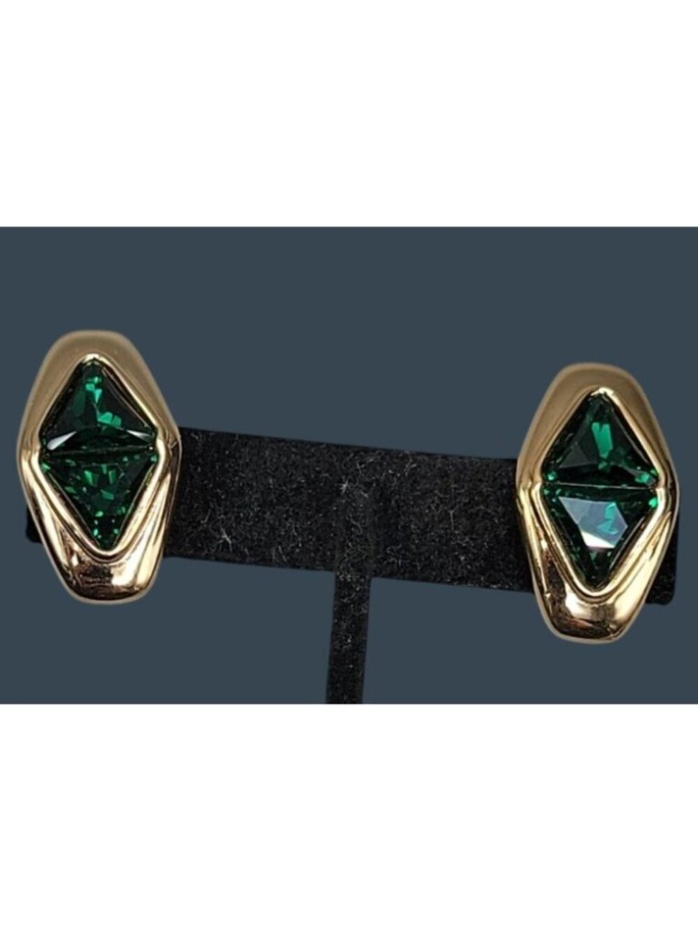VTG Swarovski SAL Signed Green Crystal Geometric Diamond-Shaped Clip-On Earrings